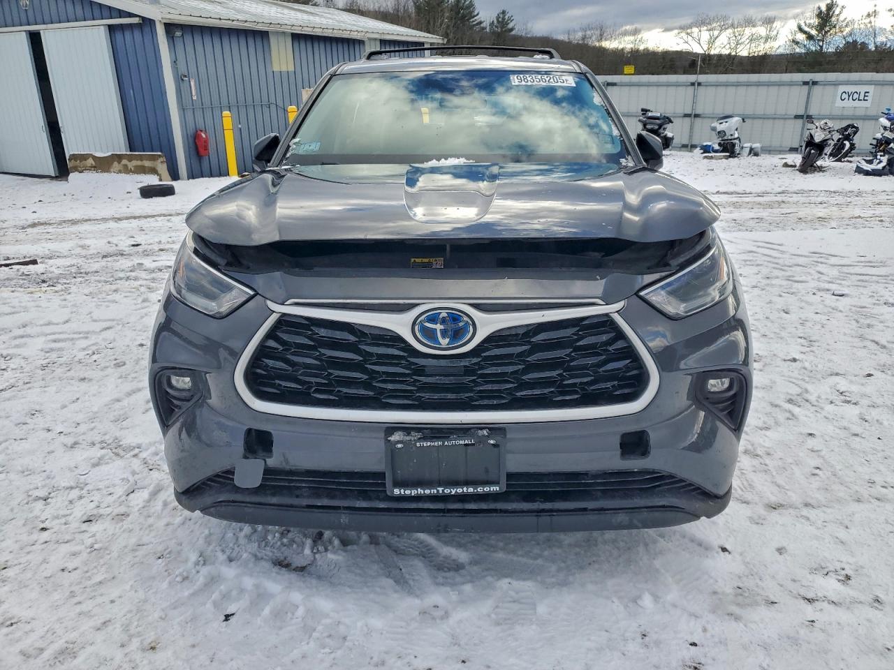 2021 TOYOTA HIGHLANDER HYBRID LE photo 5