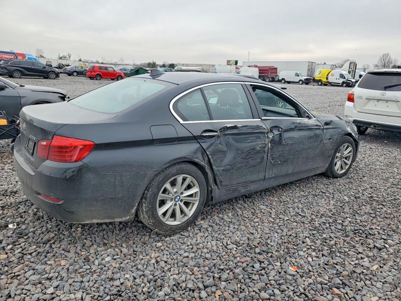 2014 BMW 528 XI photo 3