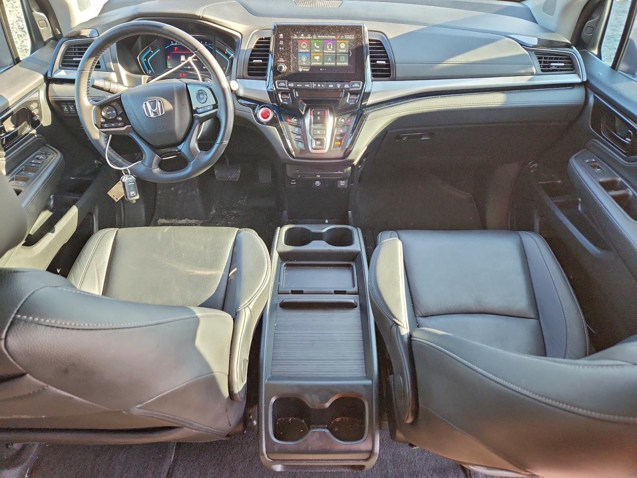 2023 HONDA ODYSSEY TOURING photo 8