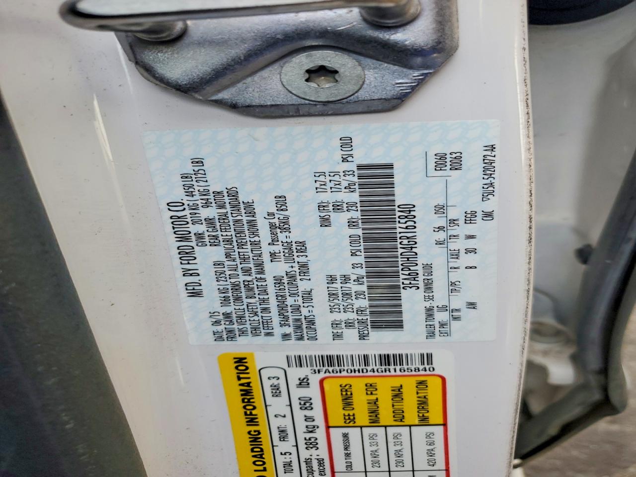 2016 FORD FUSION SE photo 12
