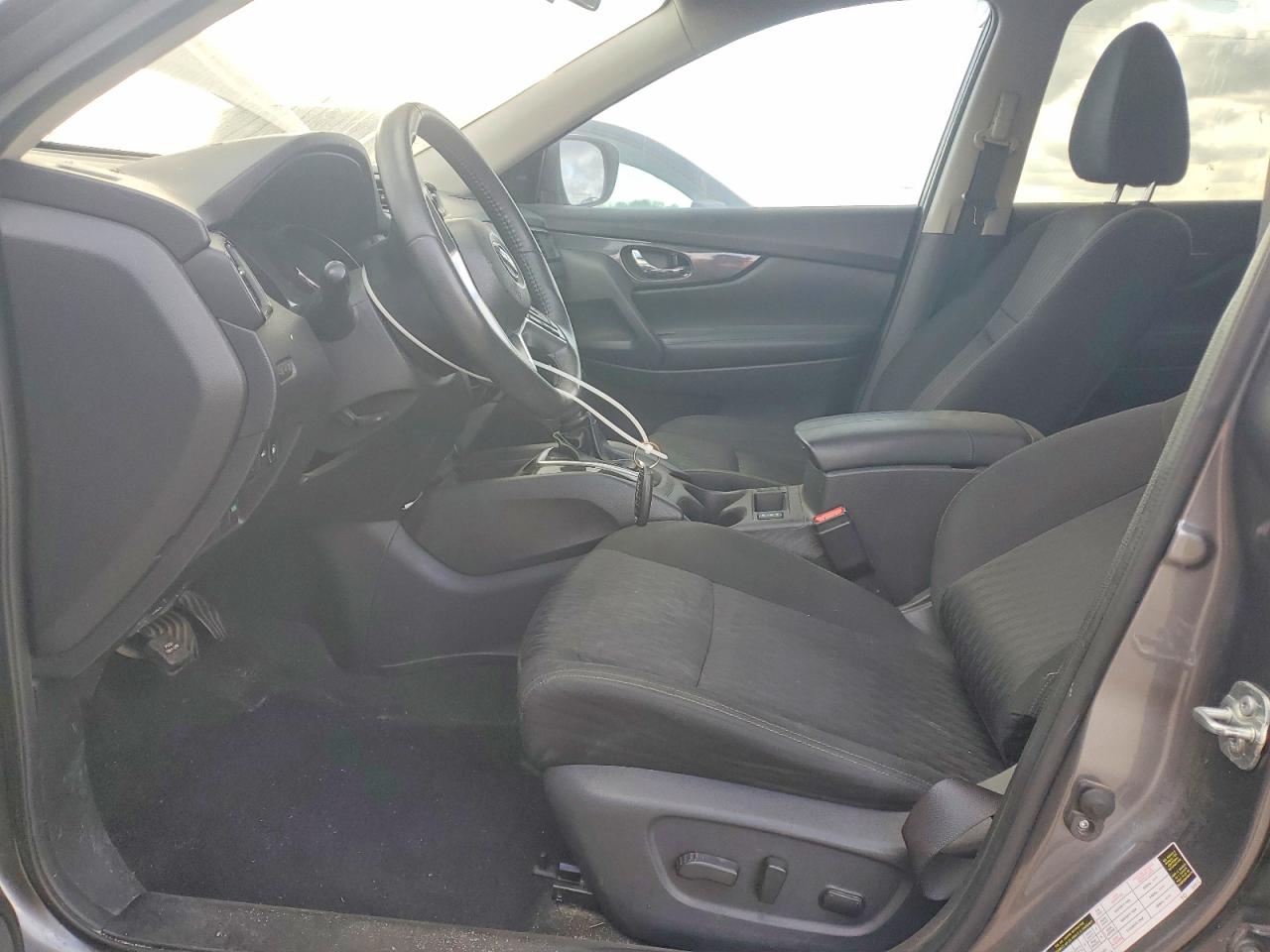 2020 NISSAN ROGUE S photo 7