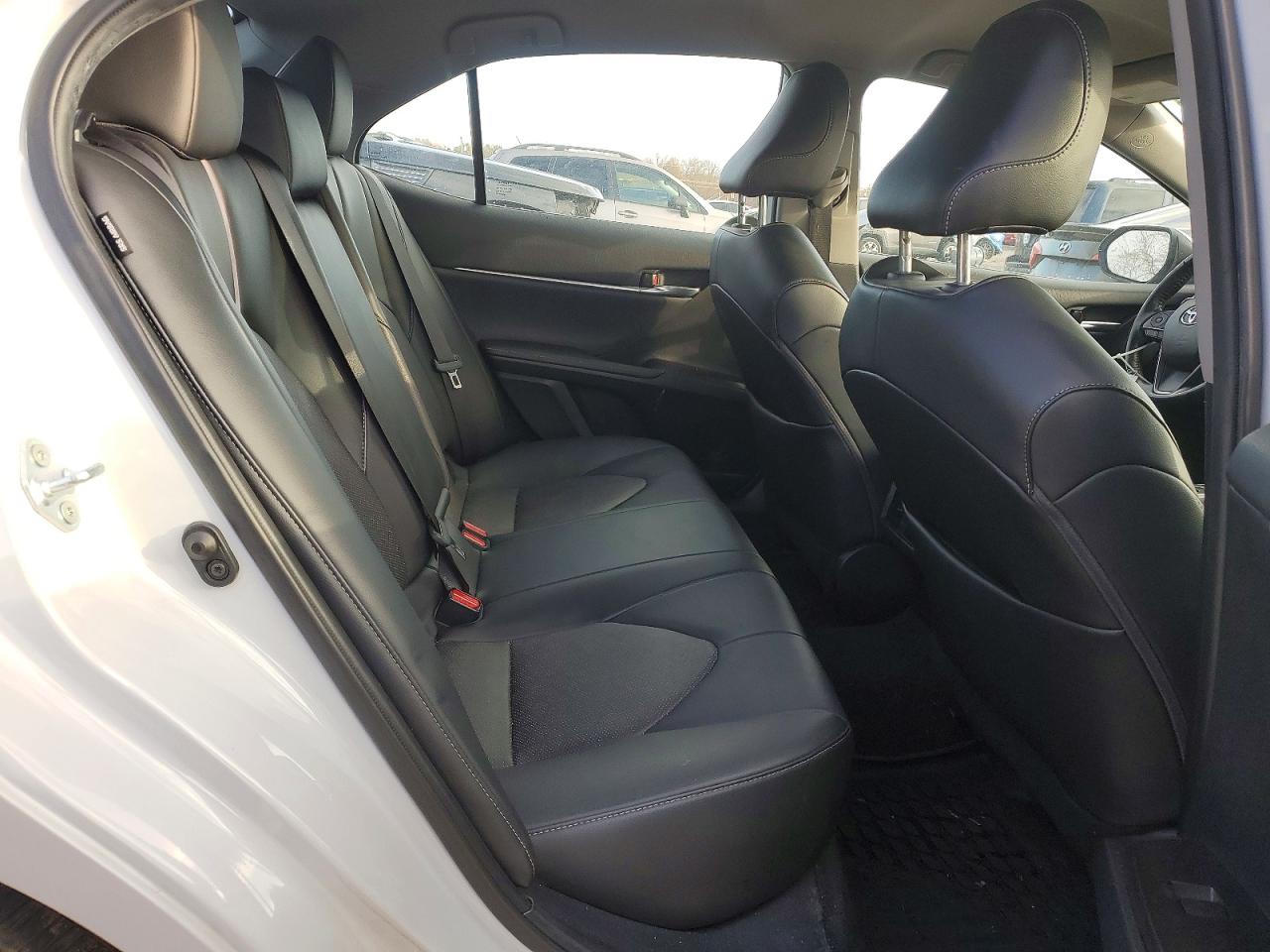 2022 TOYOTA CAMRY XSE photo 10