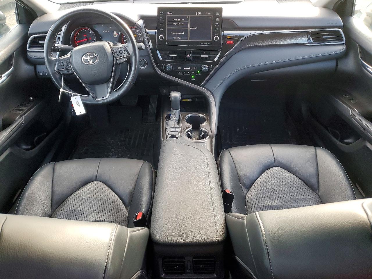 2022 TOYOTA CAMRY XSE photo 8
