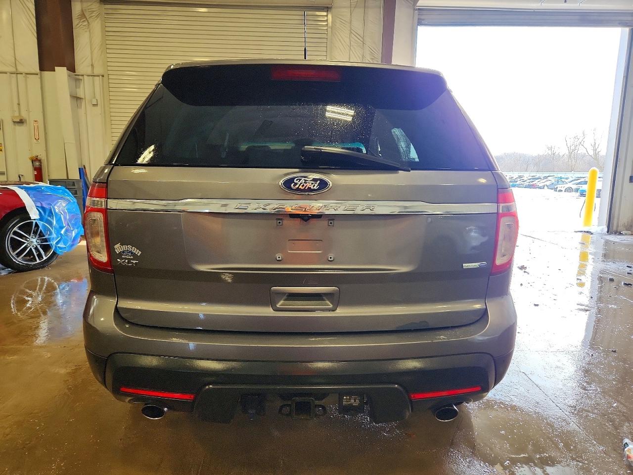 2013 FORD EXPLORER XLT photo 6