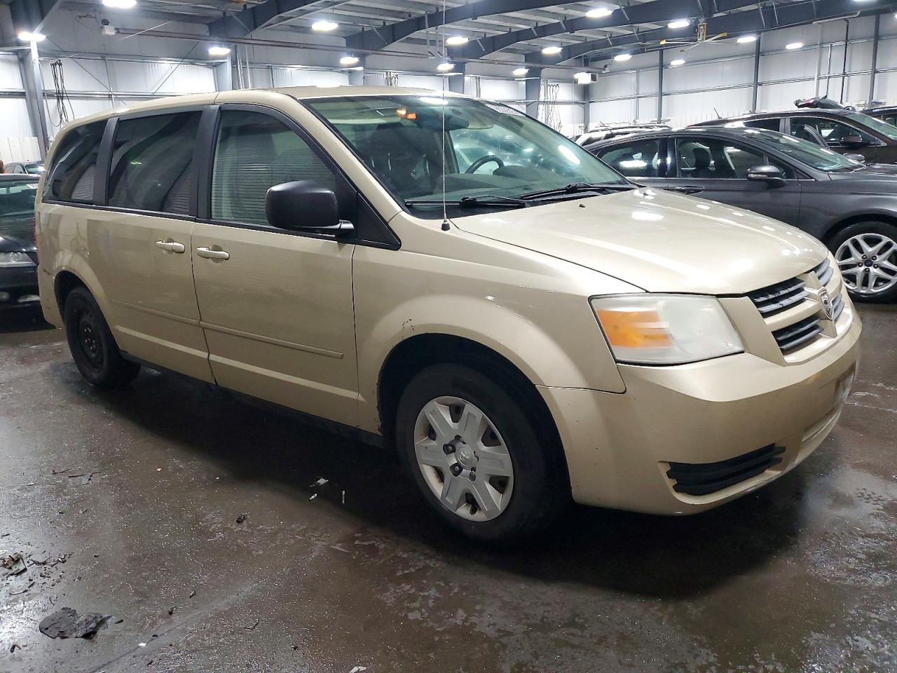 2010 DODGE GRAND CARAVAN SE photo 4