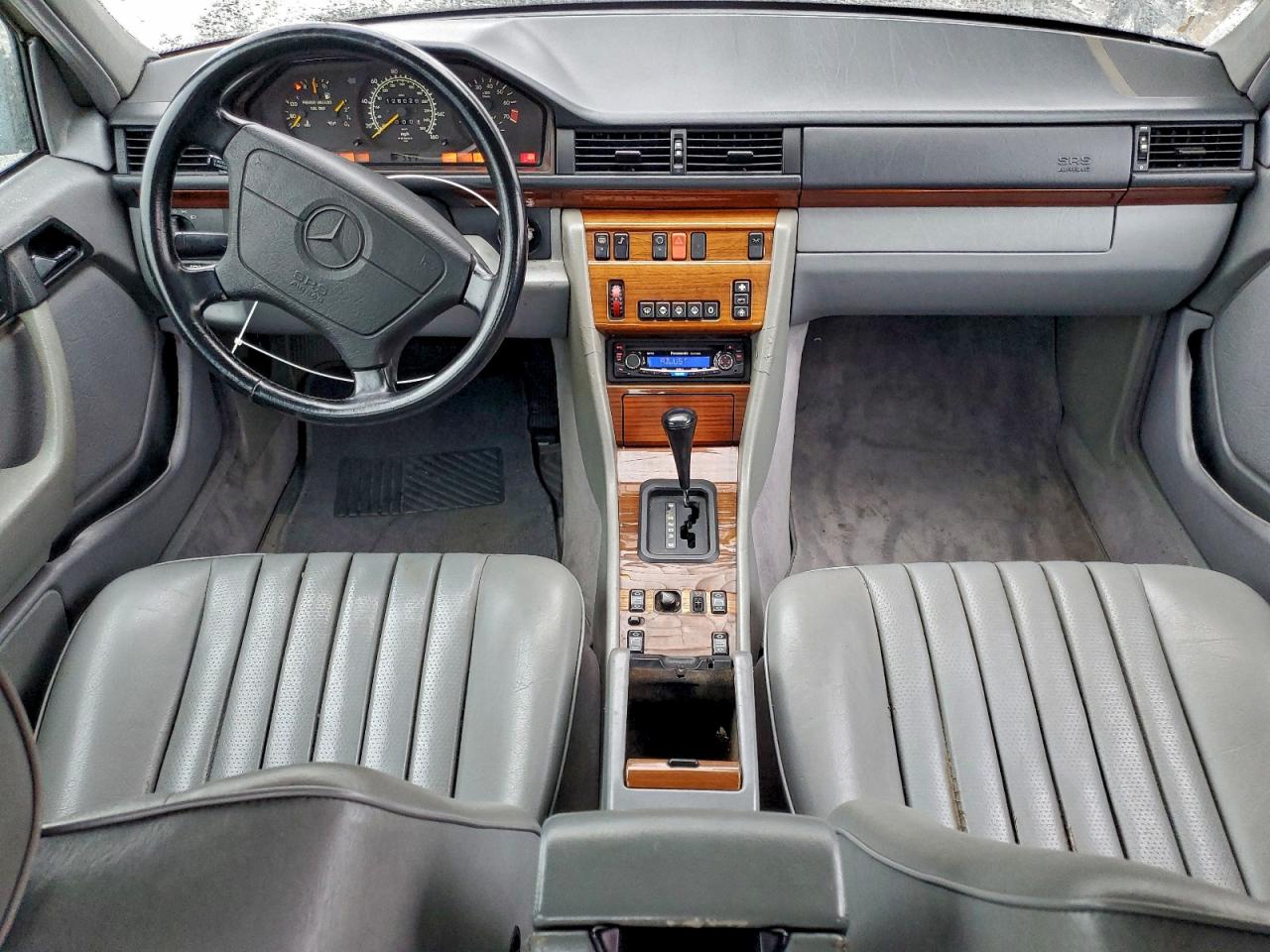 1993 MERCEDES-BENZ 300 E 2.8 photo 8