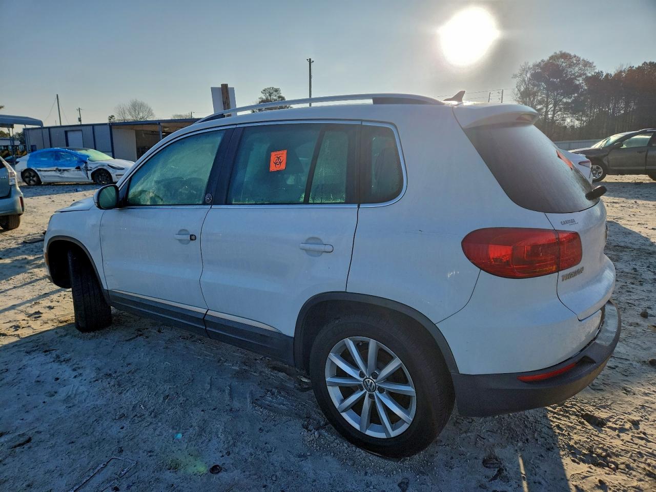 2017 VOLKSWAGEN TIGUAN WOLFSBURG photo 2