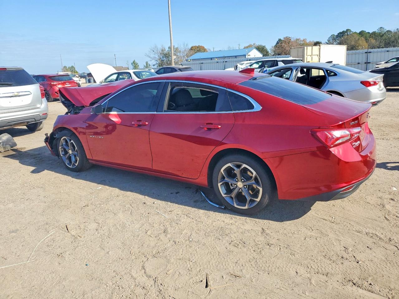 2022 CHEVROLET MALIBU LT photo 2