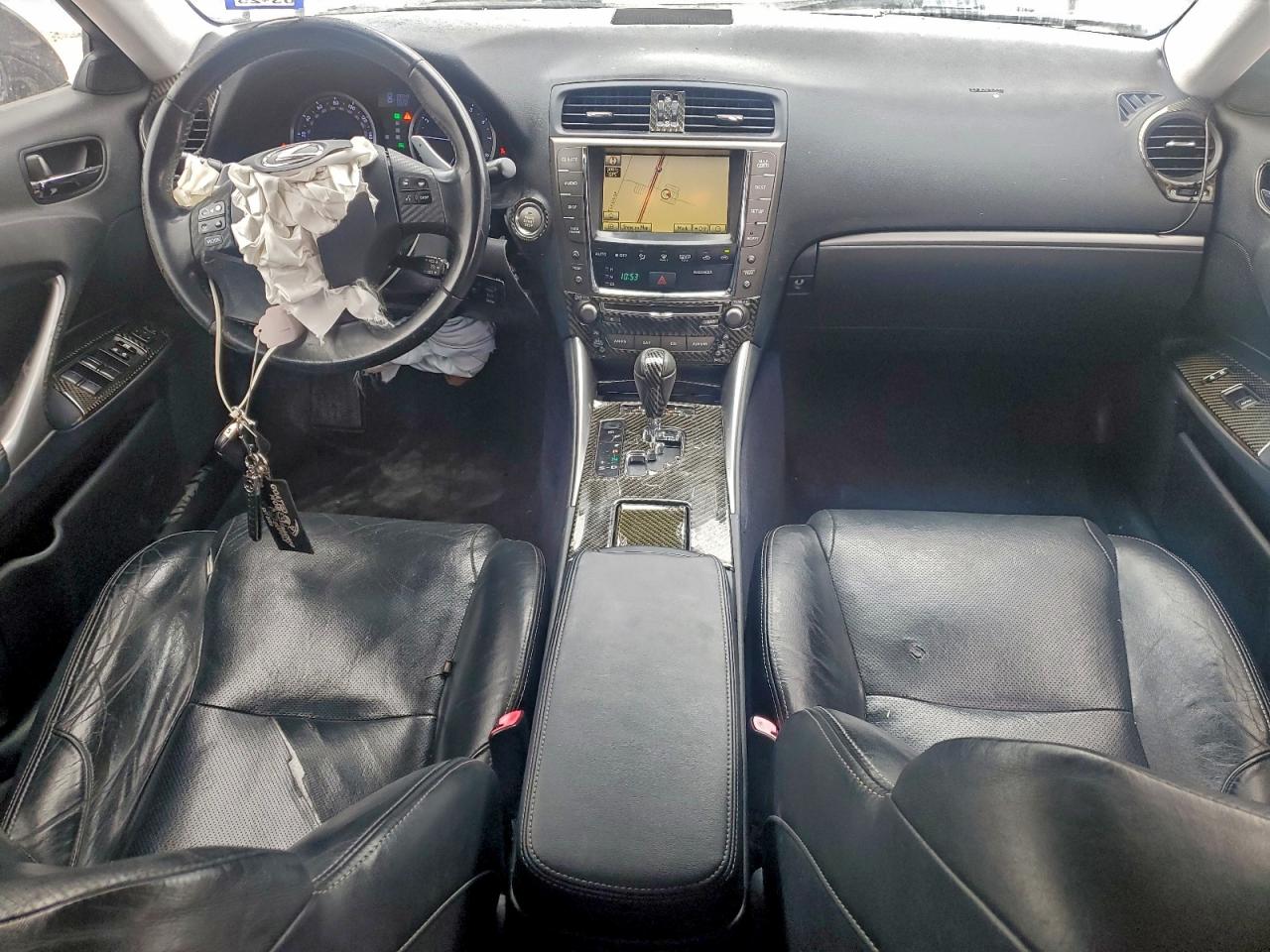 2011 LEXUS IS 250 photo 8