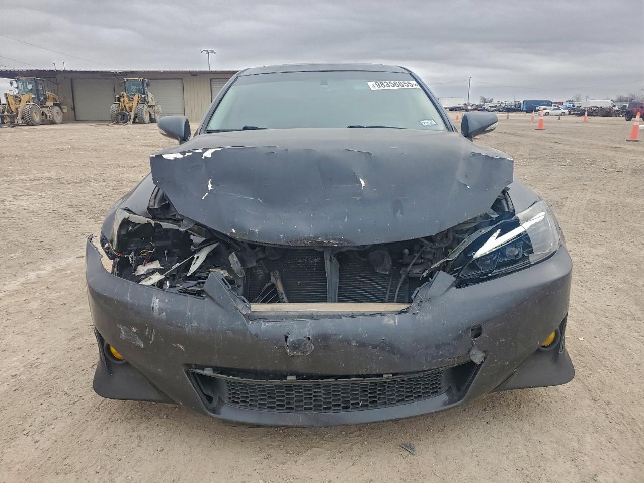 2011 LEXUS IS 250 photo 5