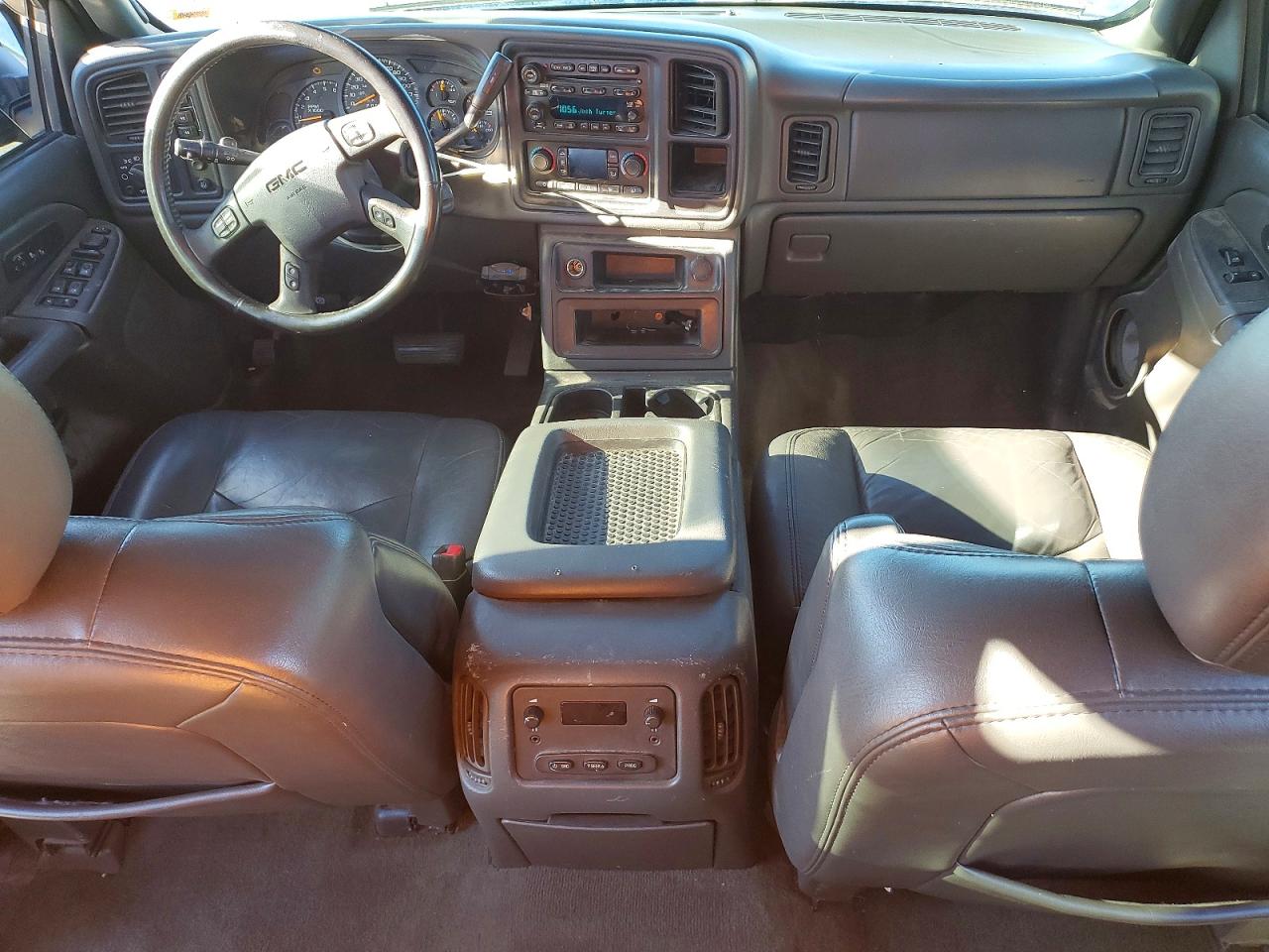 2006 GMC NEW SIERRA K1500 photo 8