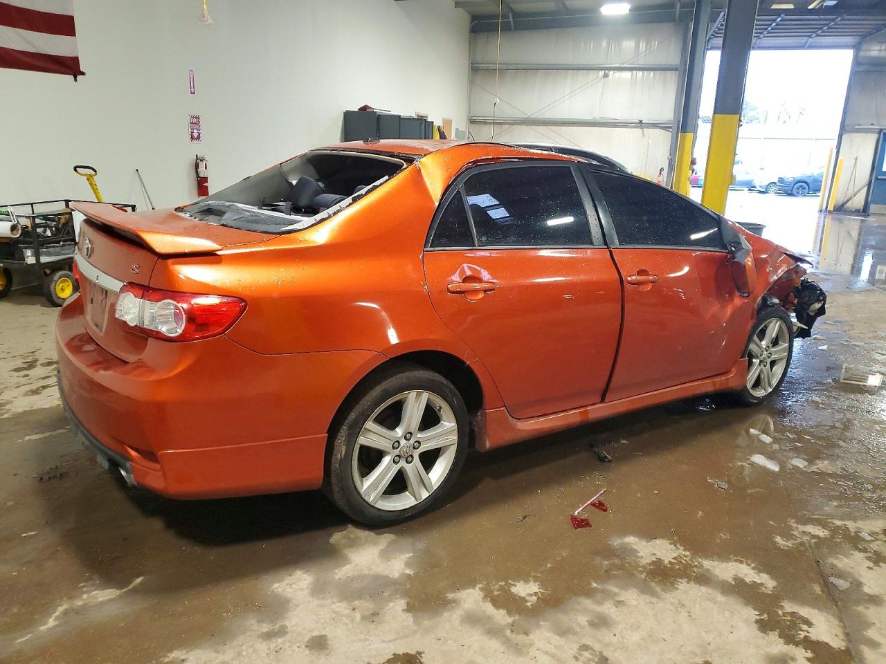 2013 TOYOTA COROLLA S SPECIAL EDITION photo 3