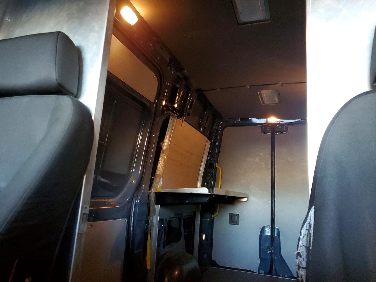 2019 MERCEDES BENZ SPRINTER 2500 DELIVERY VAN photo 10