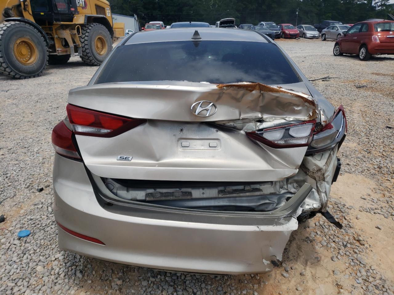 2017 HYUNDAI ELANTRA SE photo 6