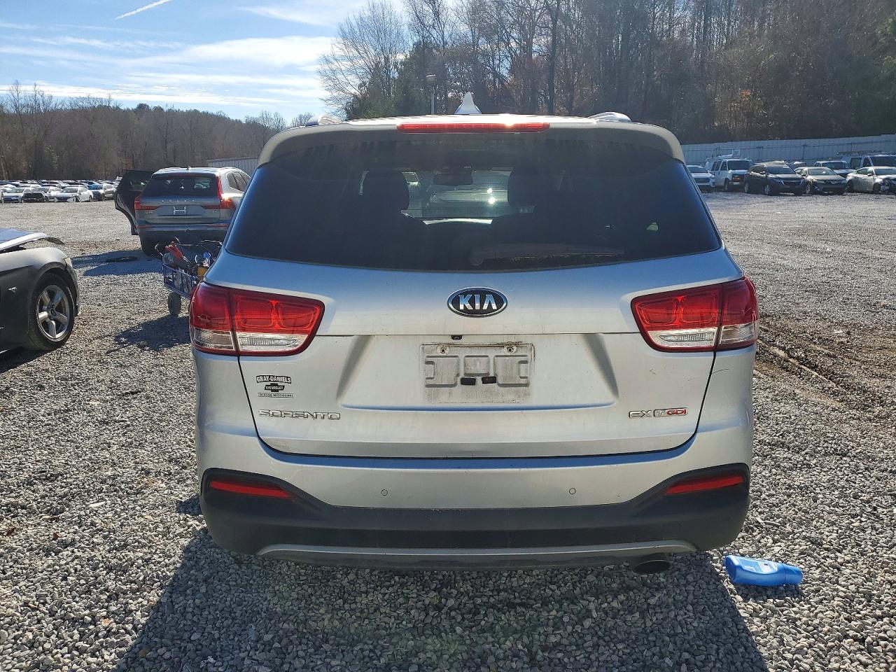 2017 KIA SORENTO EX photo 6
