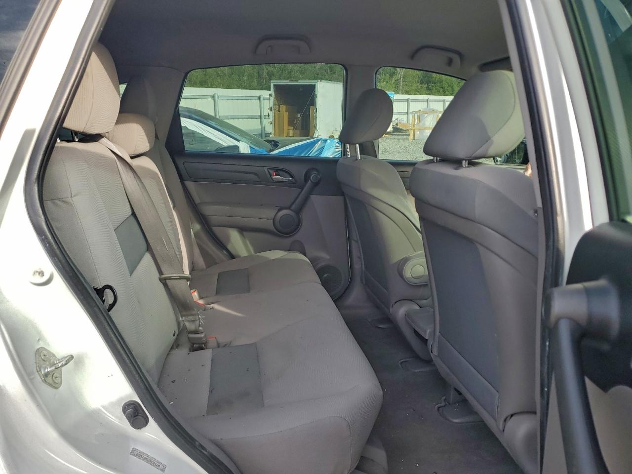 2010 HONDA CR-V LX photo 11