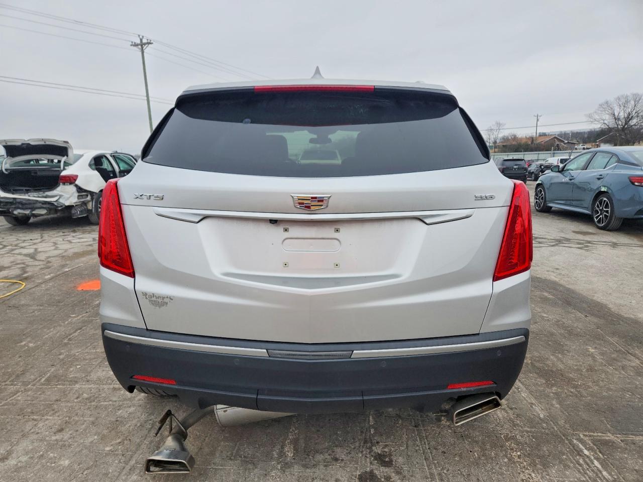 2018 CADILLAC XT5 LUXURY photo 6