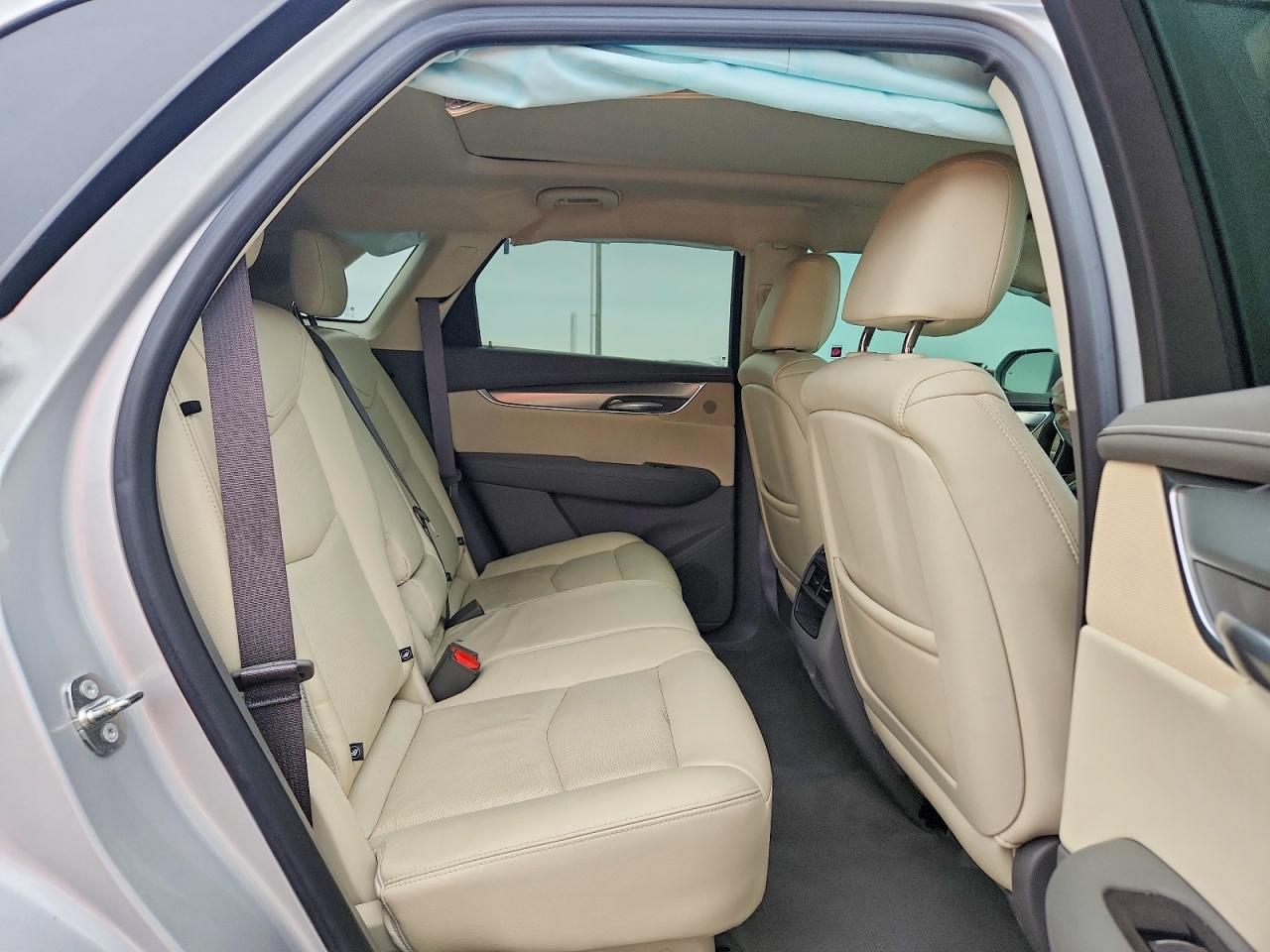 2018 CADILLAC XT5 LUXURY photo 11