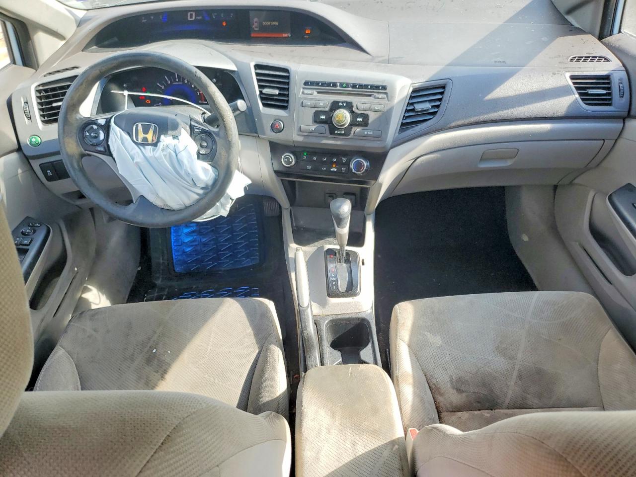 2012 HONDA CIVIC LX photo 8