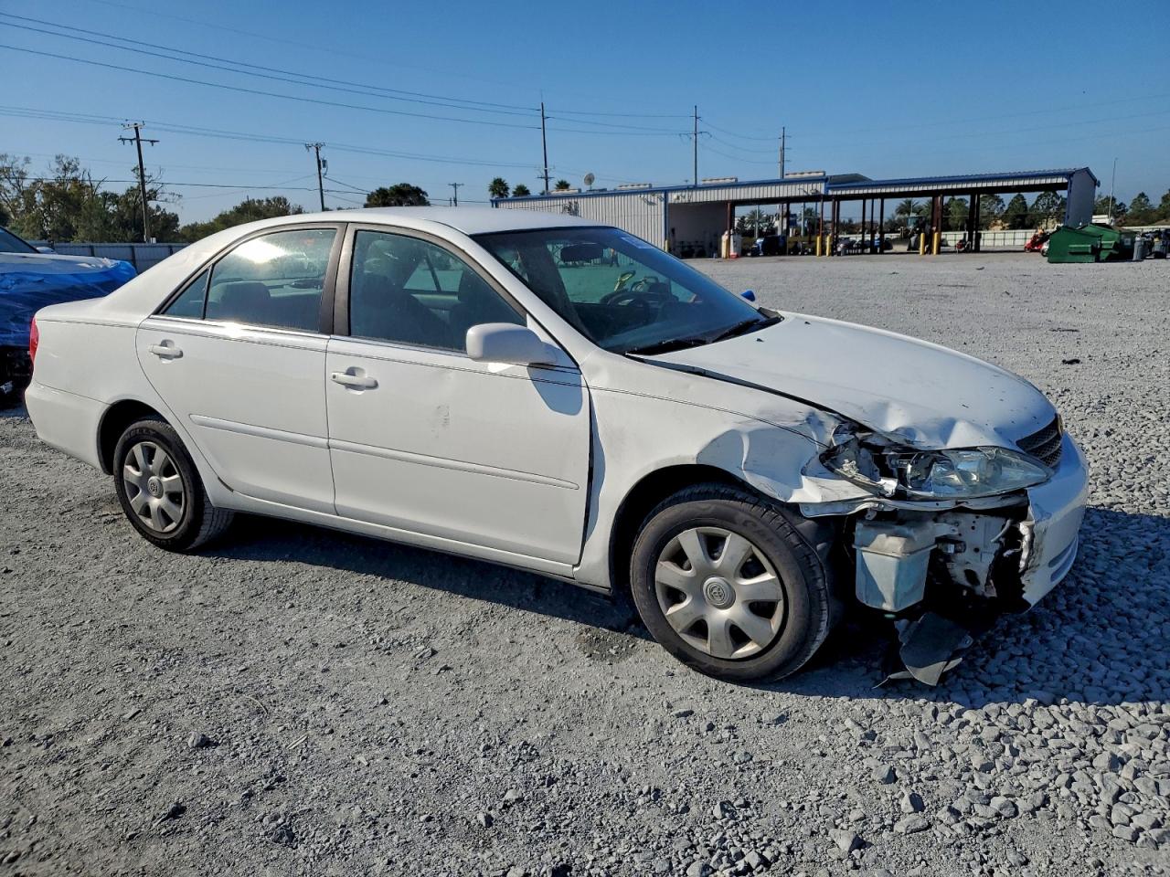 2003 TOYOTA CAMRY LE photo 4