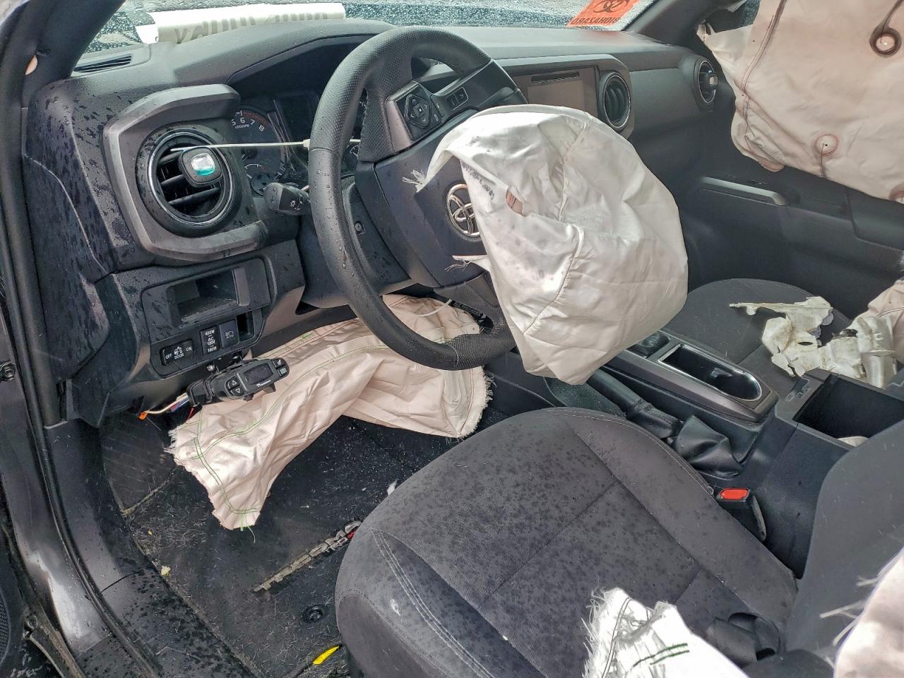 2019 TOYOTA TACOMA DOUBLE CAB photo 8