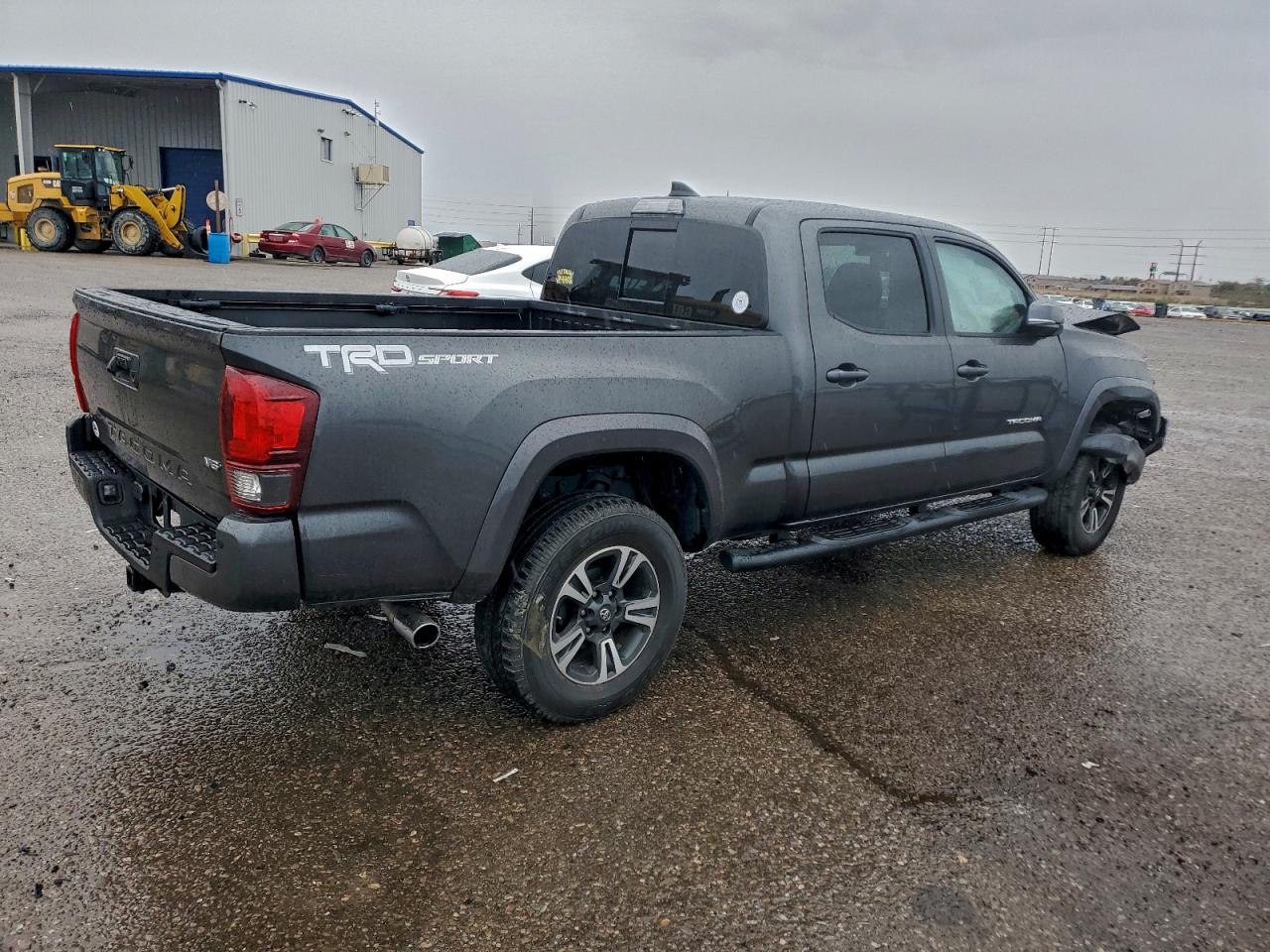 2019 TOYOTA TACOMA DOUBLE CAB photo 3