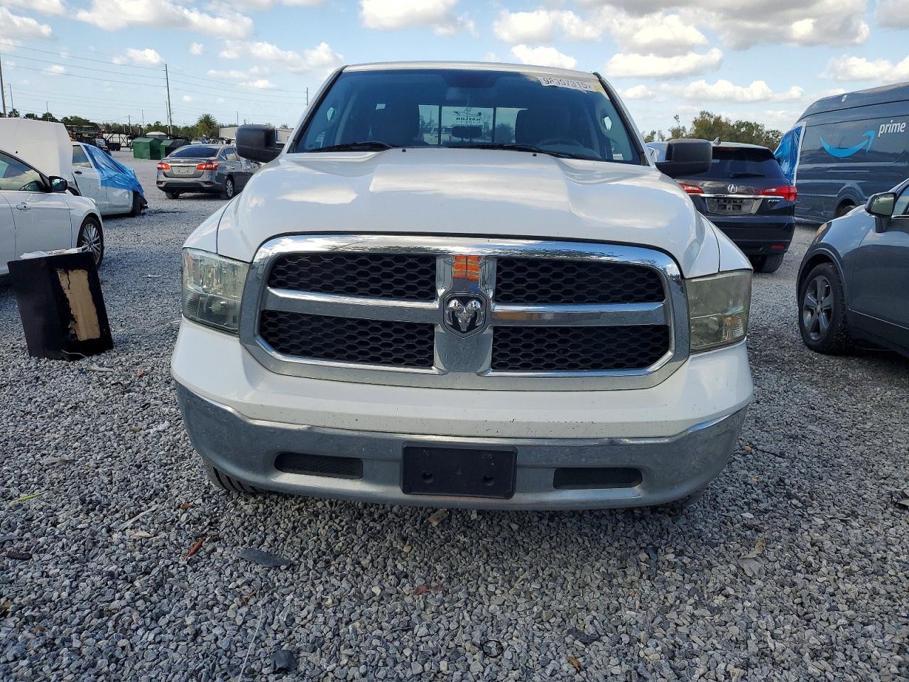 2013 RAM 1500 SLT photo 5