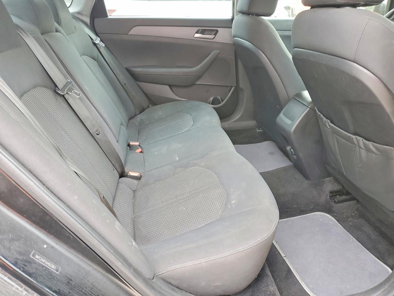 2018 HYUNDAI SONATA SE photo 10