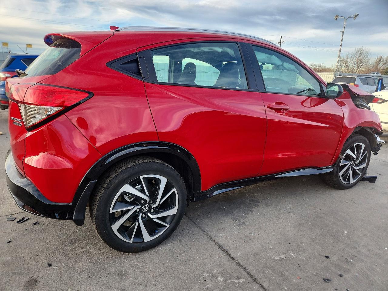 2019 HONDA HR-V SPORT photo 3