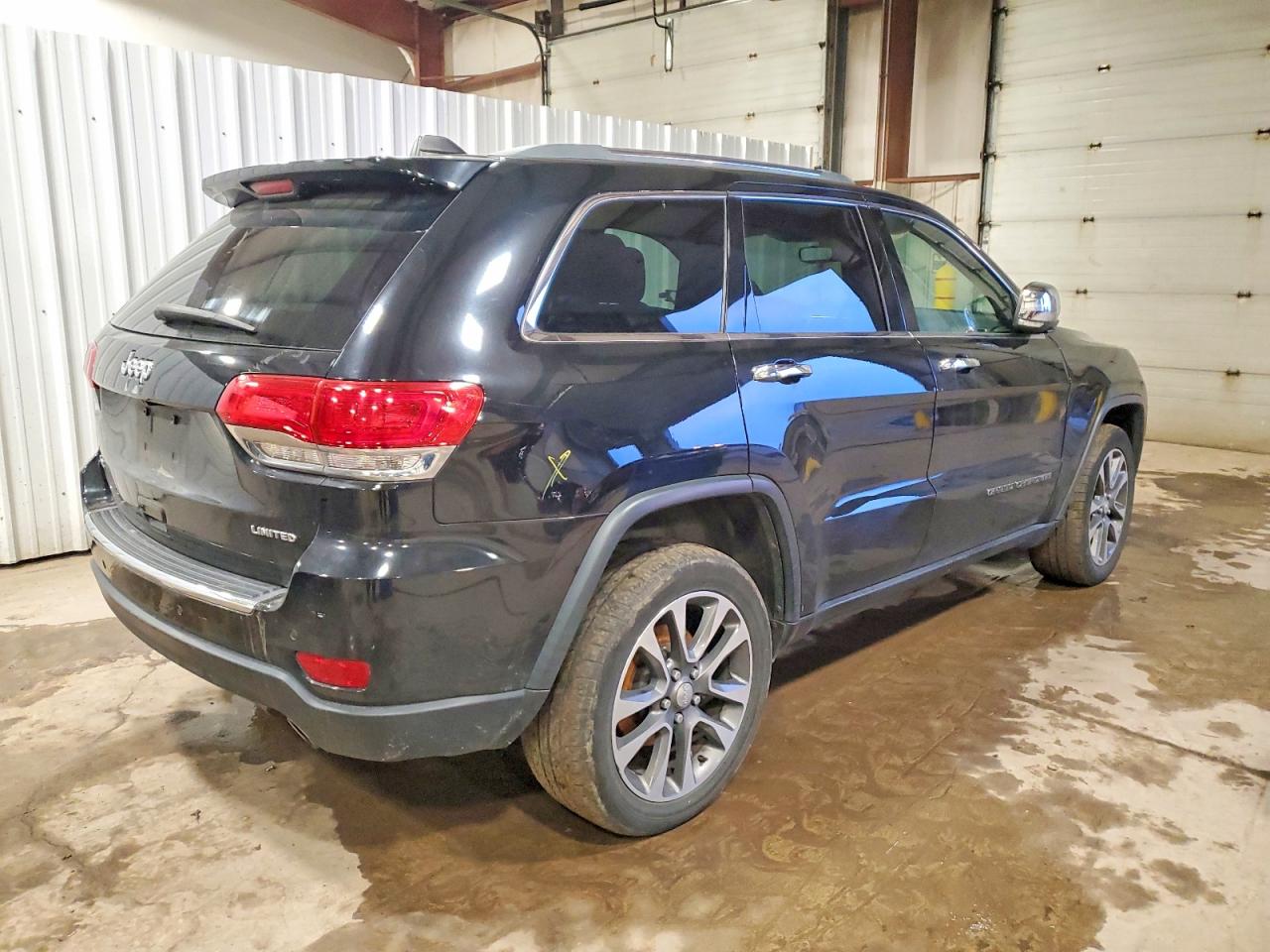 2018 JEEP GRAND CHEROKEE LIMITED photo 3