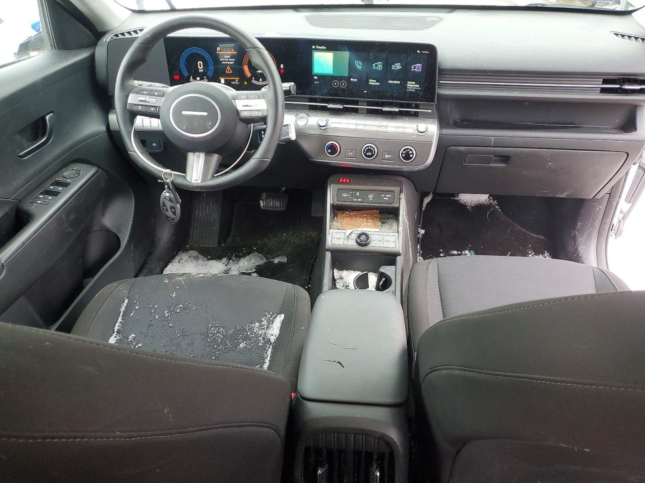 2025 HYUNDAI KONA PREFERRED SPORT photo 8