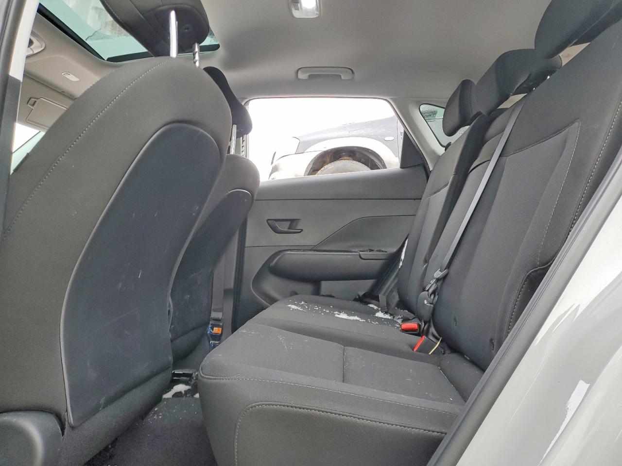 2025 HYUNDAI KONA PREFERRED SPORT photo 11