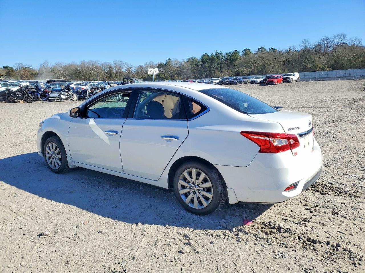 2016 NISSAN SENTRA S photo 2