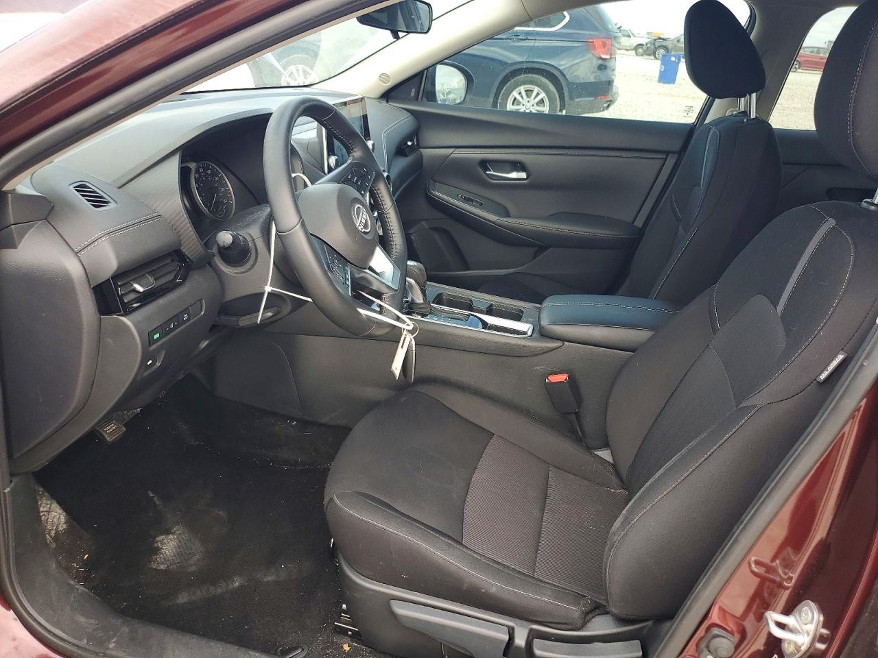 2024 NISSAN SENTRA SV photo 7