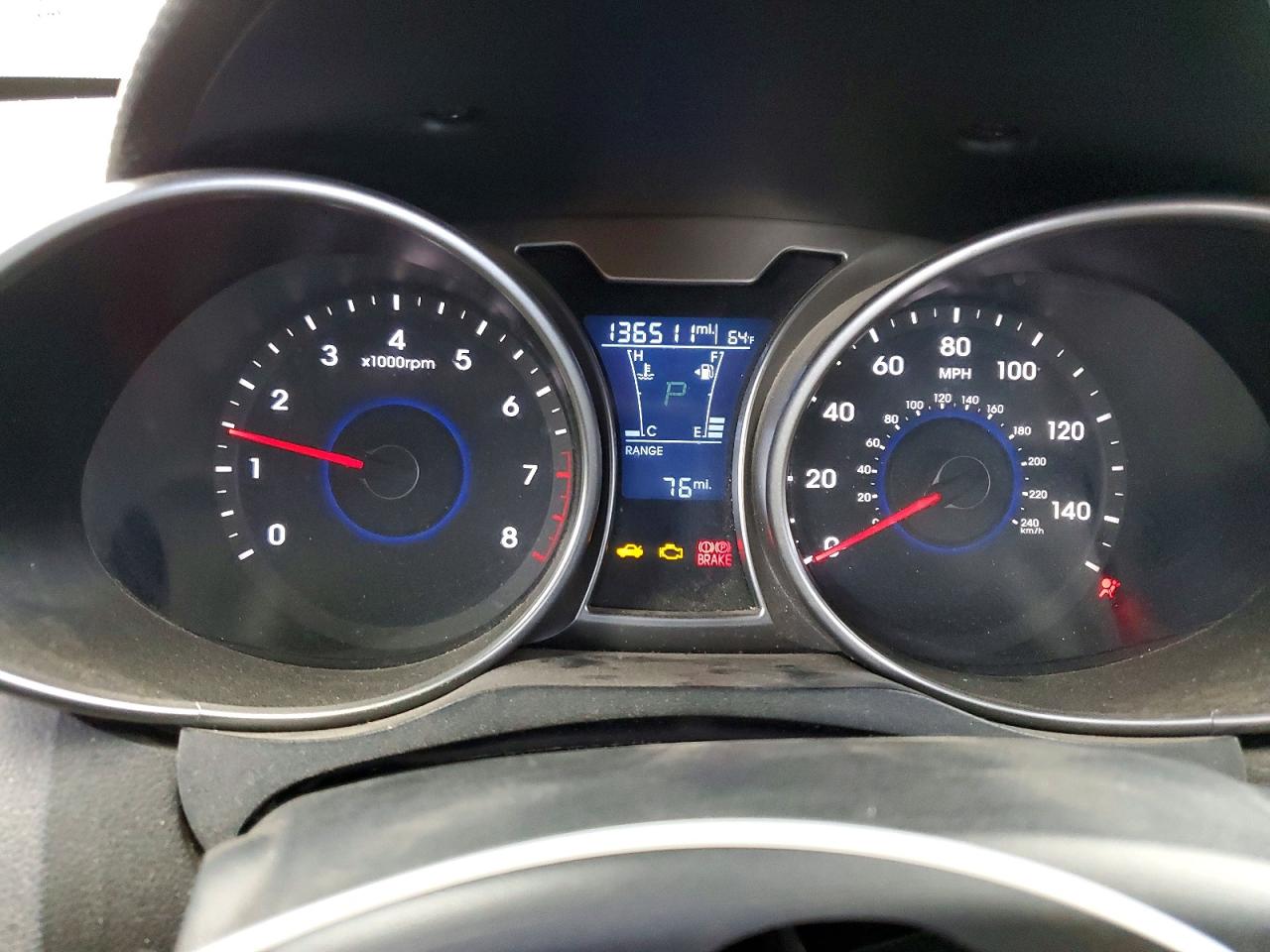 2017 HYUNDAI VELOSTER VALUE EDITION photo 9