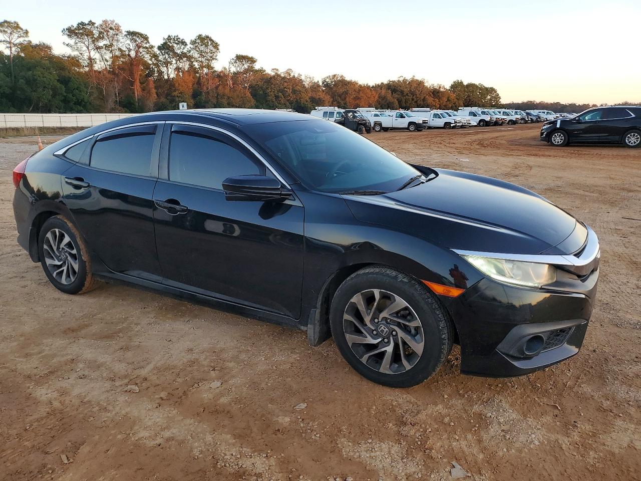 2016 HONDA CIVIC EX photo 4