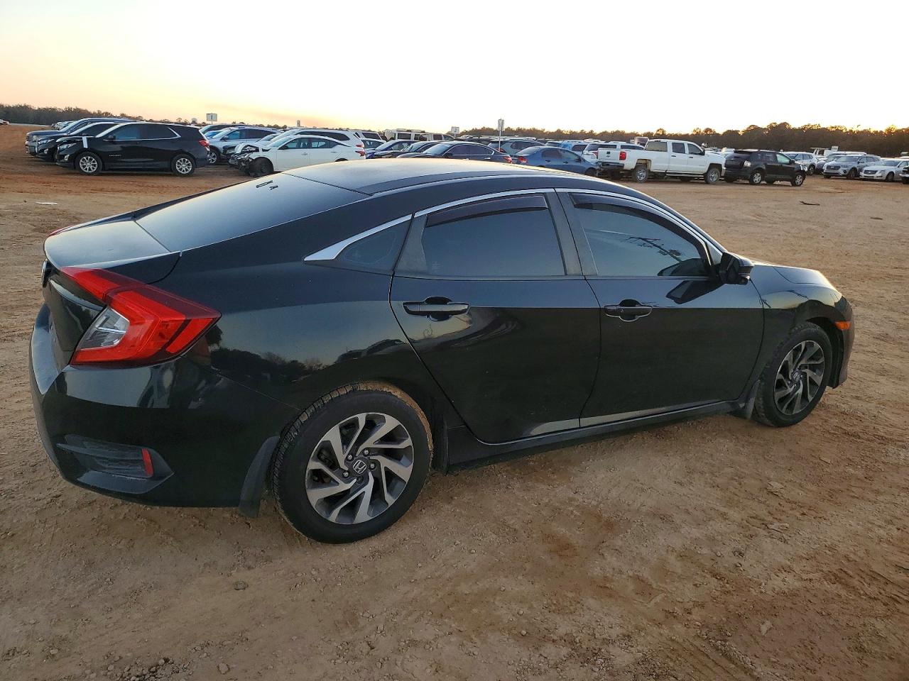 2016 HONDA CIVIC EX photo 3