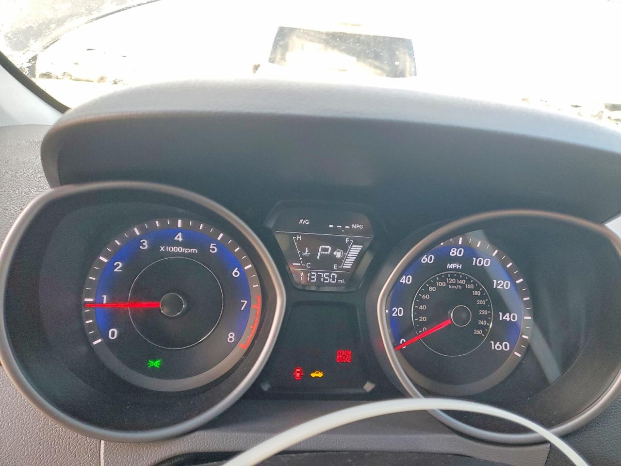 2016 HYUNDAI ELANTRA photo 9