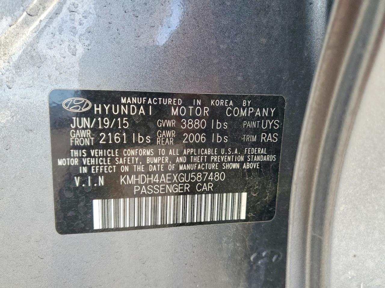 2016 HYUNDAI ELANTRA photo 13
