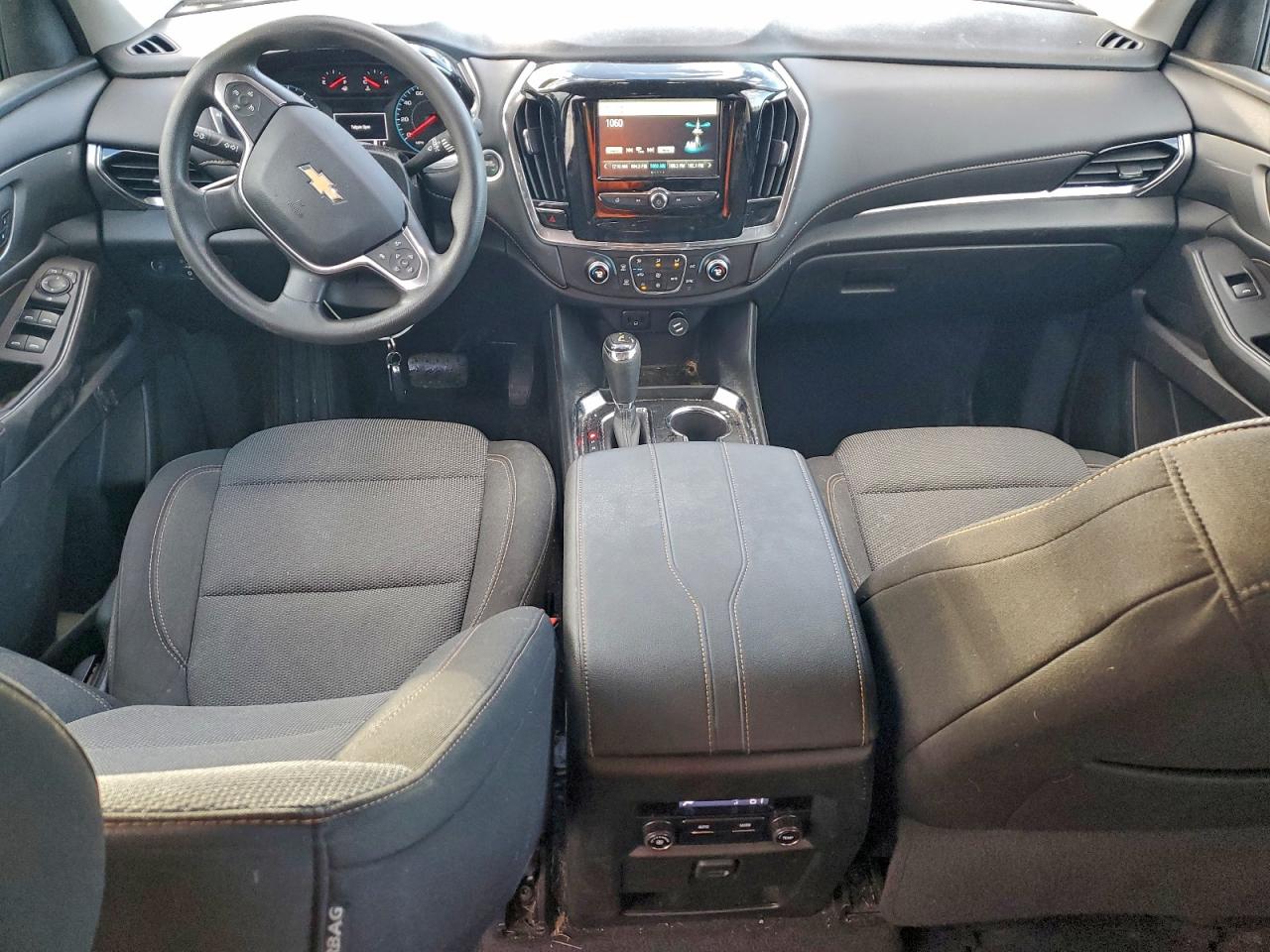 2019 CHEVROLET TRAVERSE LS photo 8