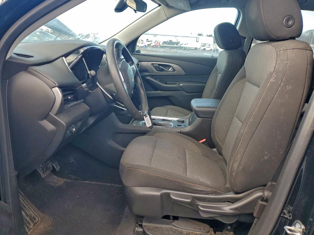 2019 CHEVROLET TRAVERSE LS photo 7