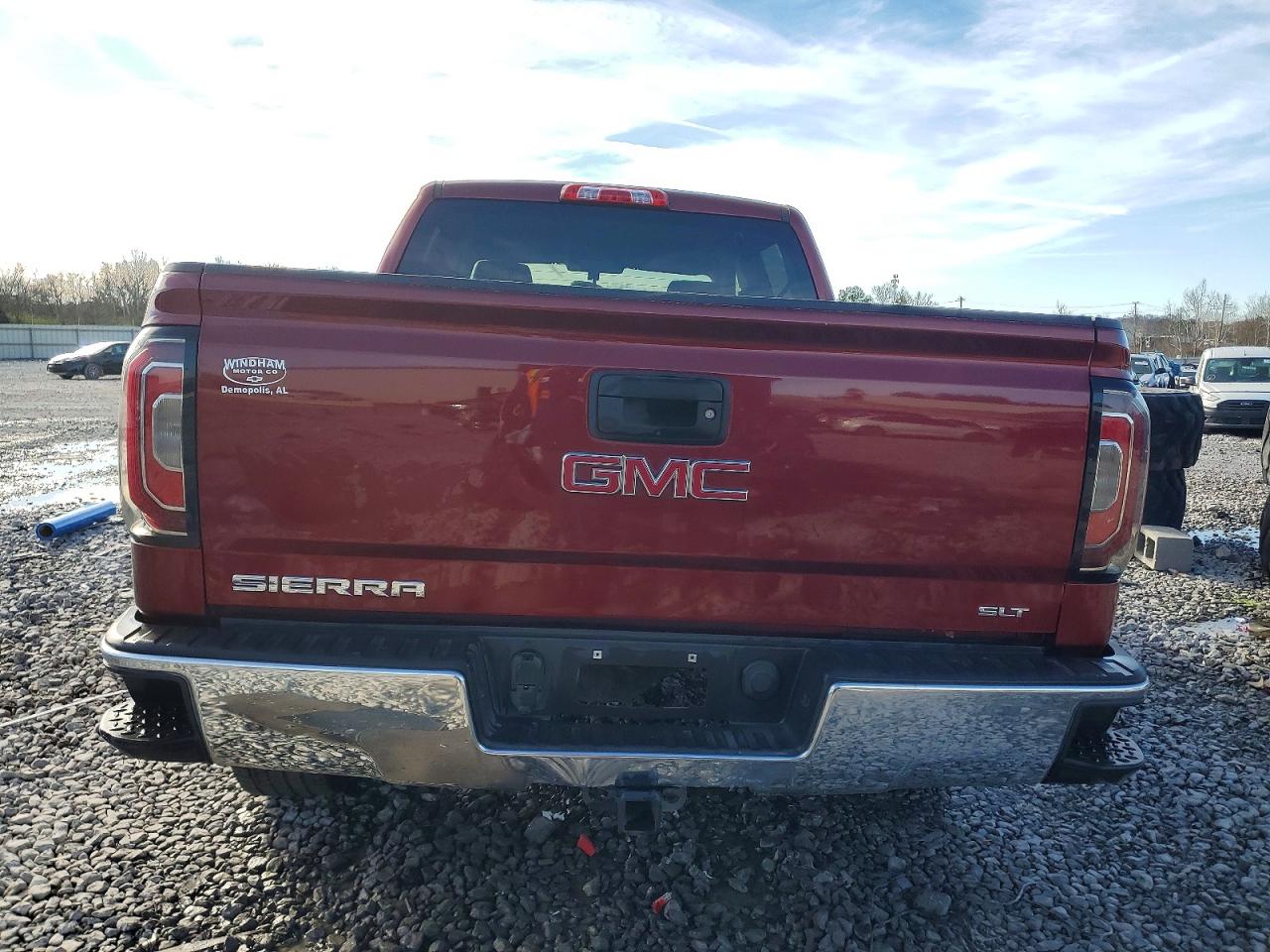 2017 GMC SIERRA C1500 SLT photo 6