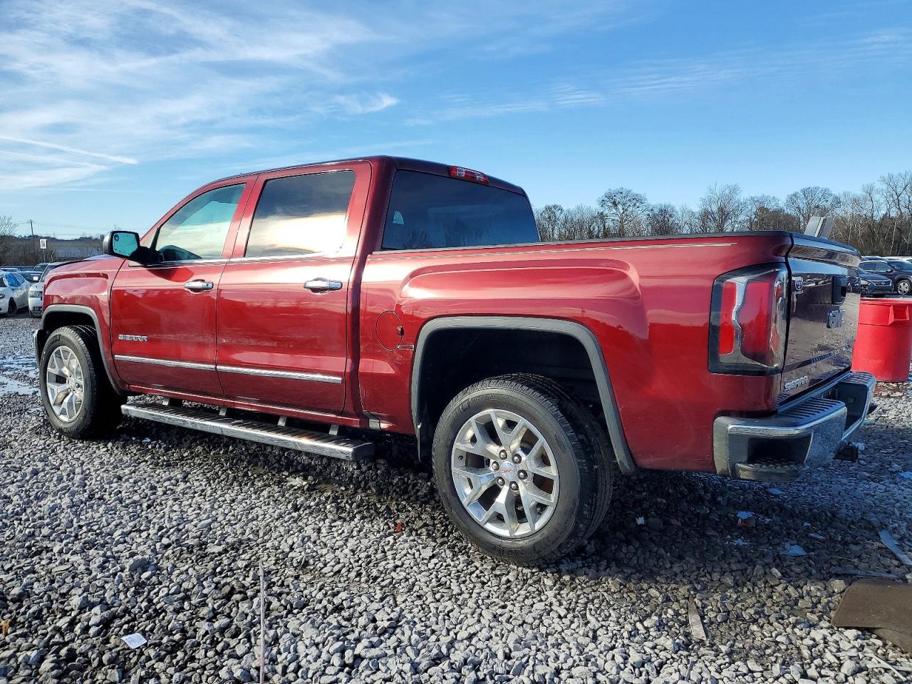 2017 GMC SIERRA C1500 SLT photo 2