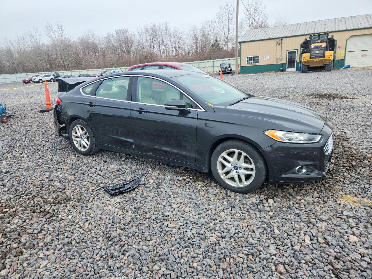 2014 FORD FUSION SE photo 4