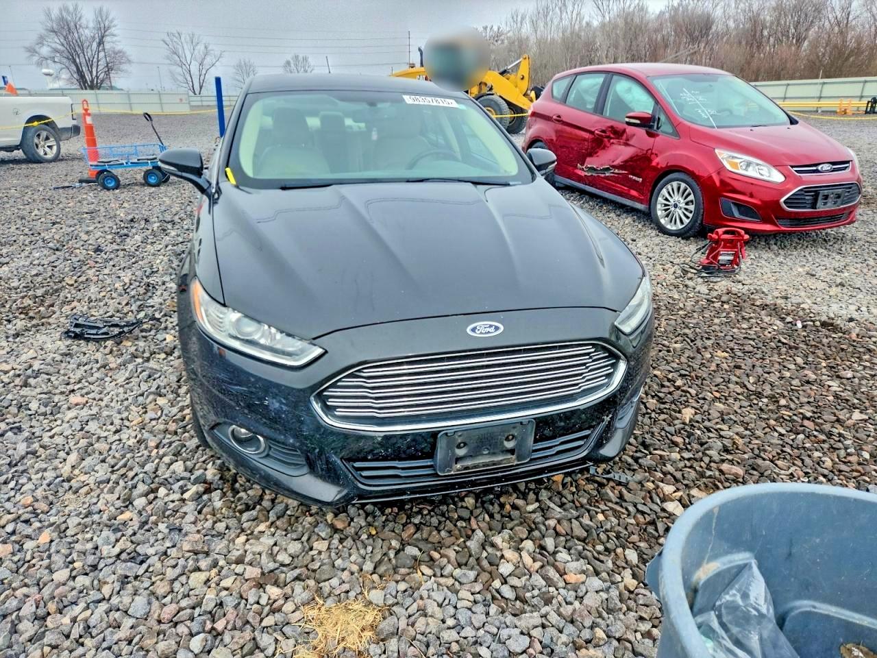 2014 FORD FUSION SE photo 5