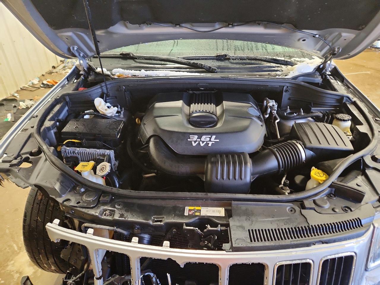 2014 JEEP GRAND CHEROKEE LAREDO photo 12