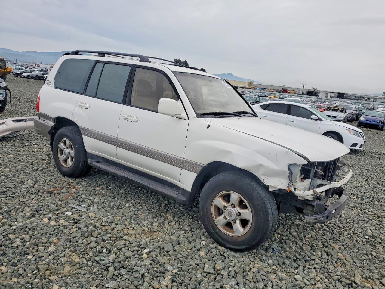 1998 TOYOTA LAND CRUISER photo 4