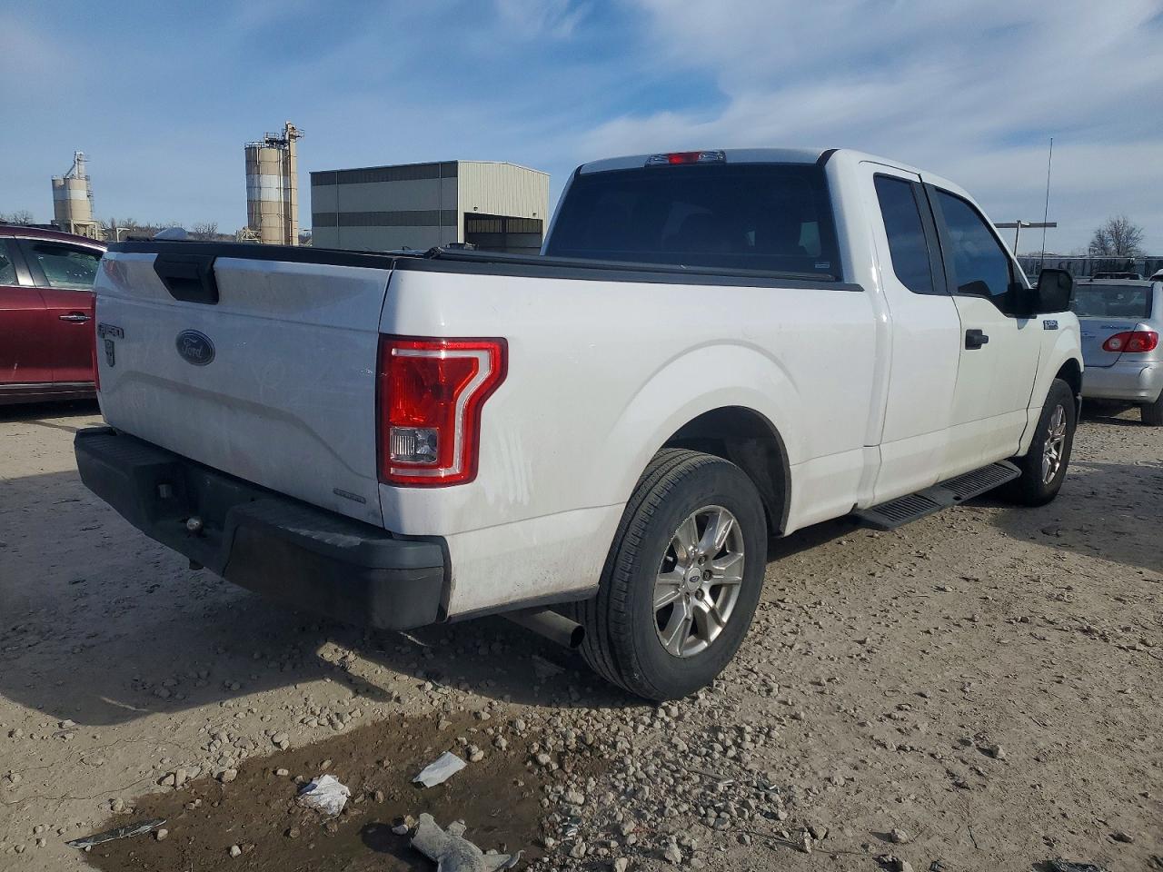 2015 FORD F150 SUPER CAB photo 3
