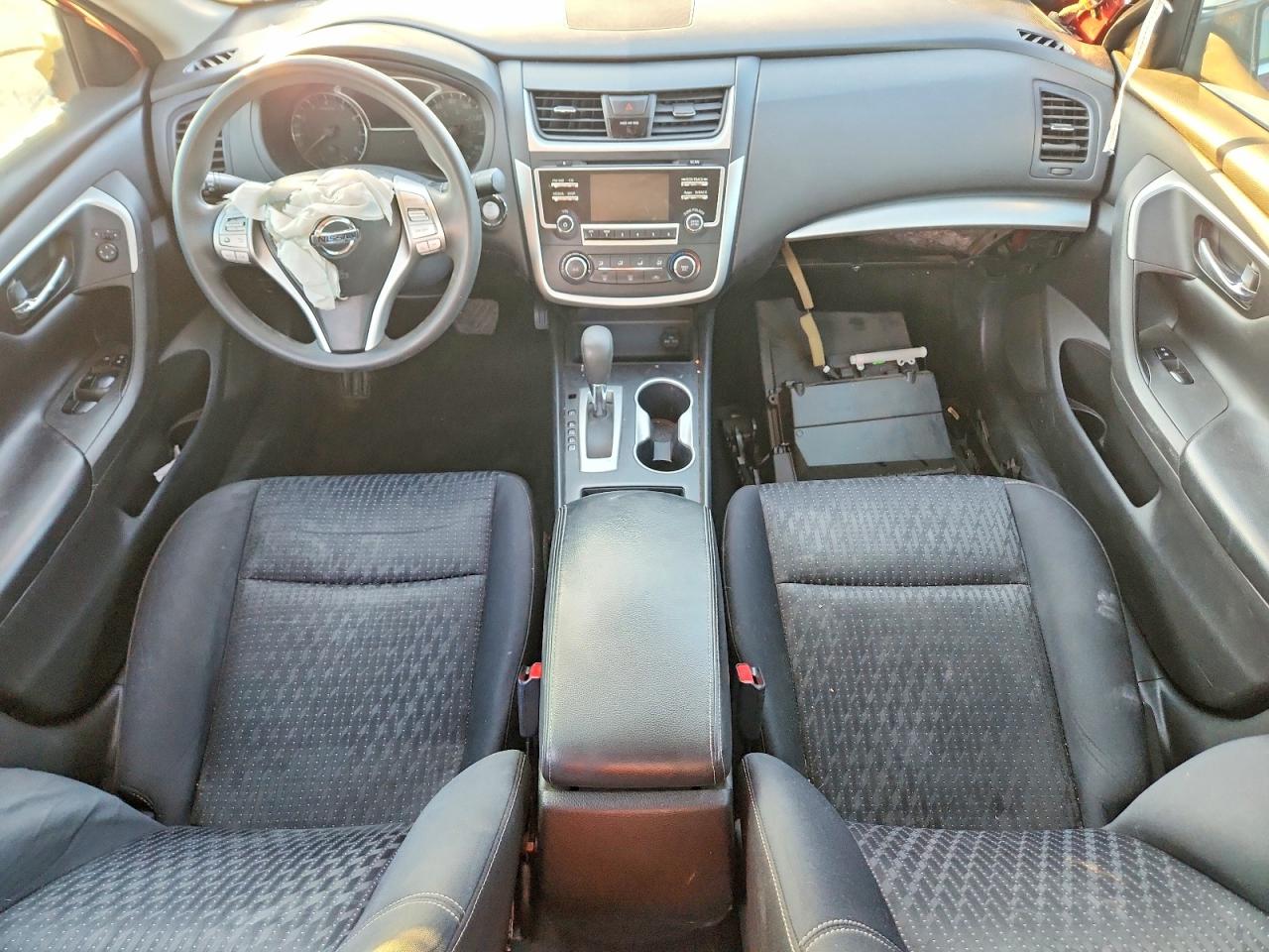 2016 NISSAN ALTIMA photo 8