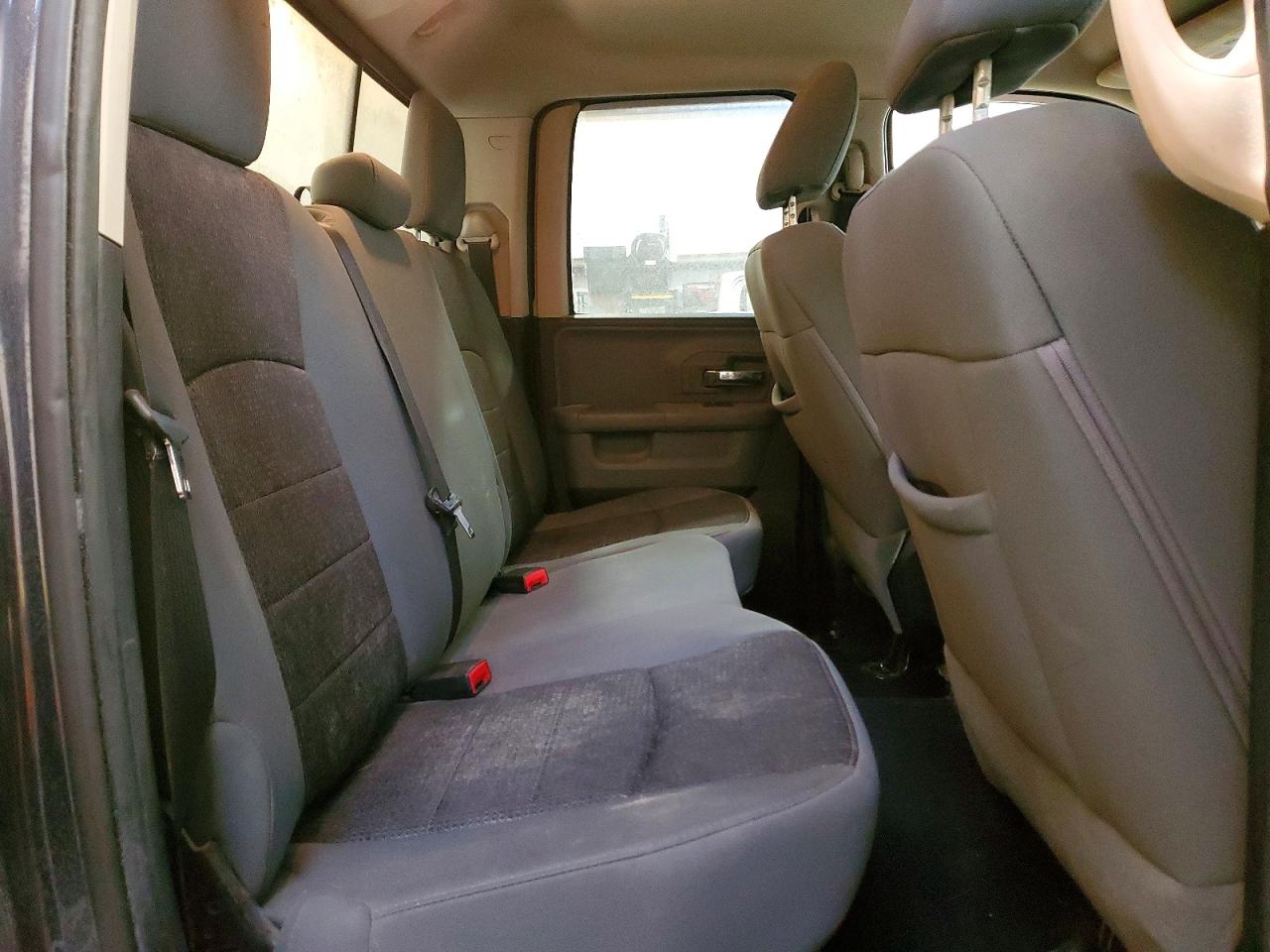2013 RAM 1500 SLT photo 10